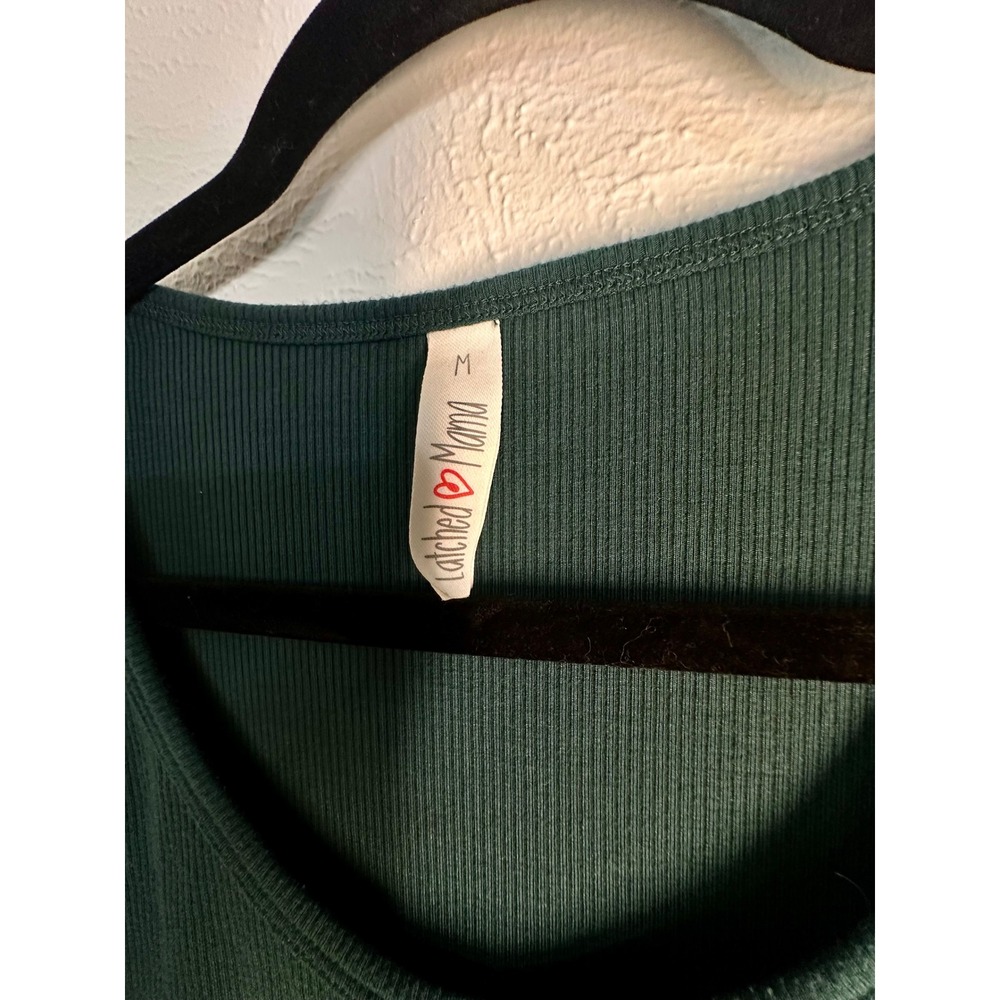 LATCHED MAMA size medium green Nursing Tank top - Picture 2 of 3
